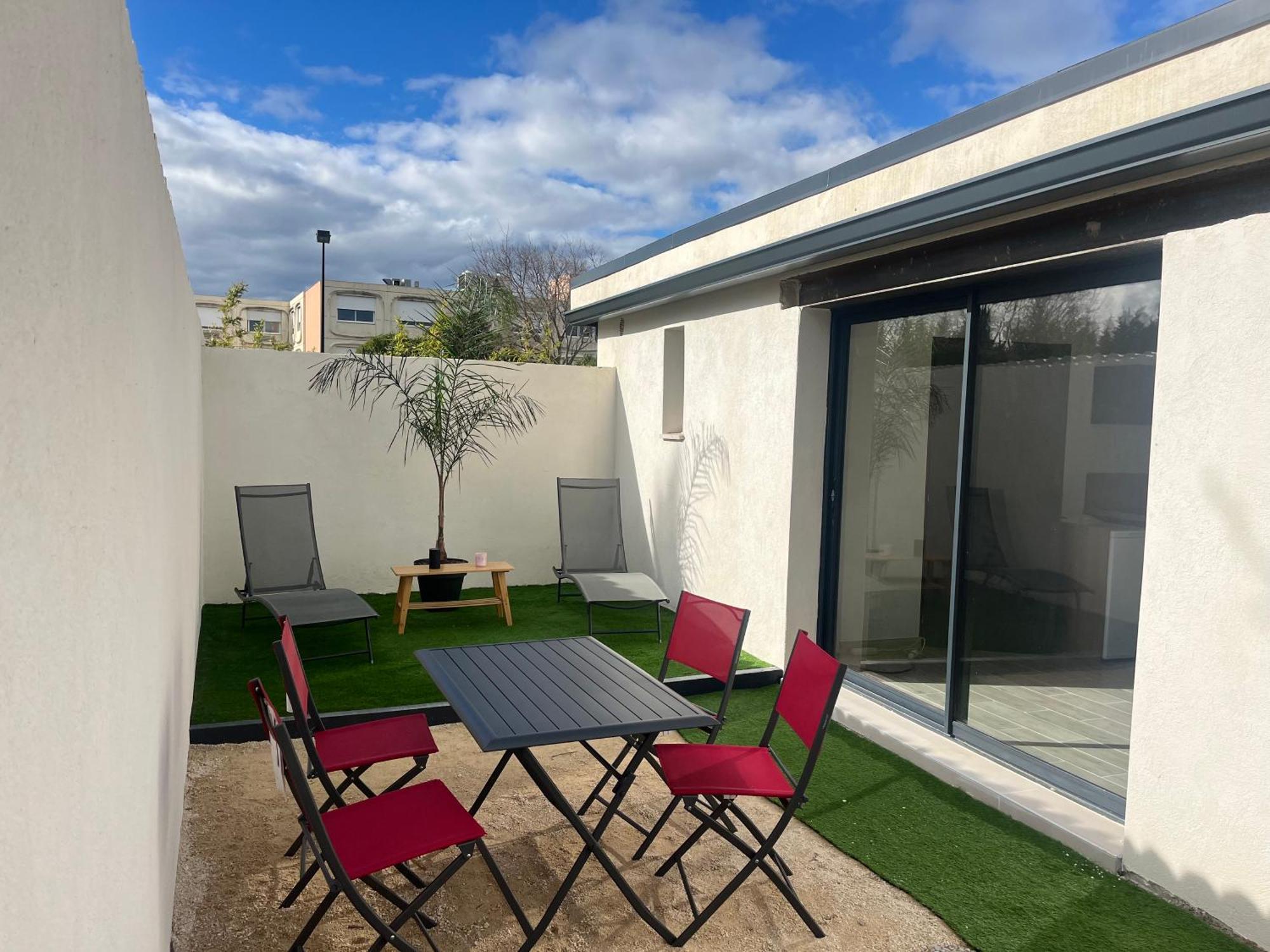 Maison De 40M2 Avec Jardin De 50M2 Orange  Ngoại thất bức ảnh